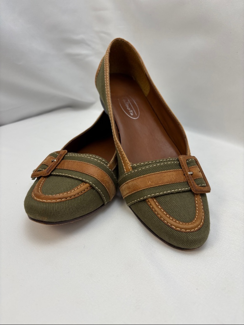 Talbots Women’s Sz6 Olive and Brown Buckle Loafers #0303 - Picture 2 of 13